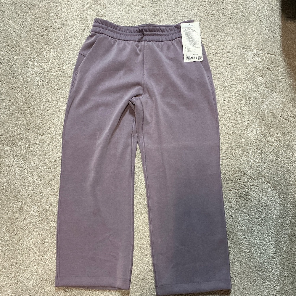 Lululemon Soft stream HR Straight Leg Crop